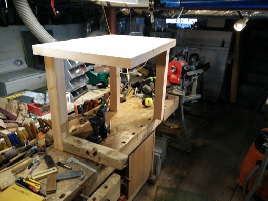 Horizontal Leg Table build